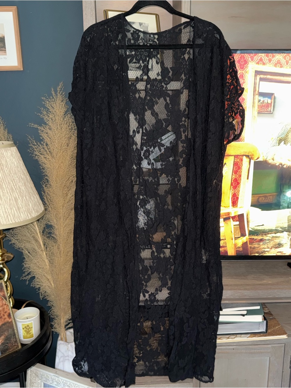 torrid Black Floral Lace Kimono or Swimsuit Cover Up sz 1/2 or 14/20